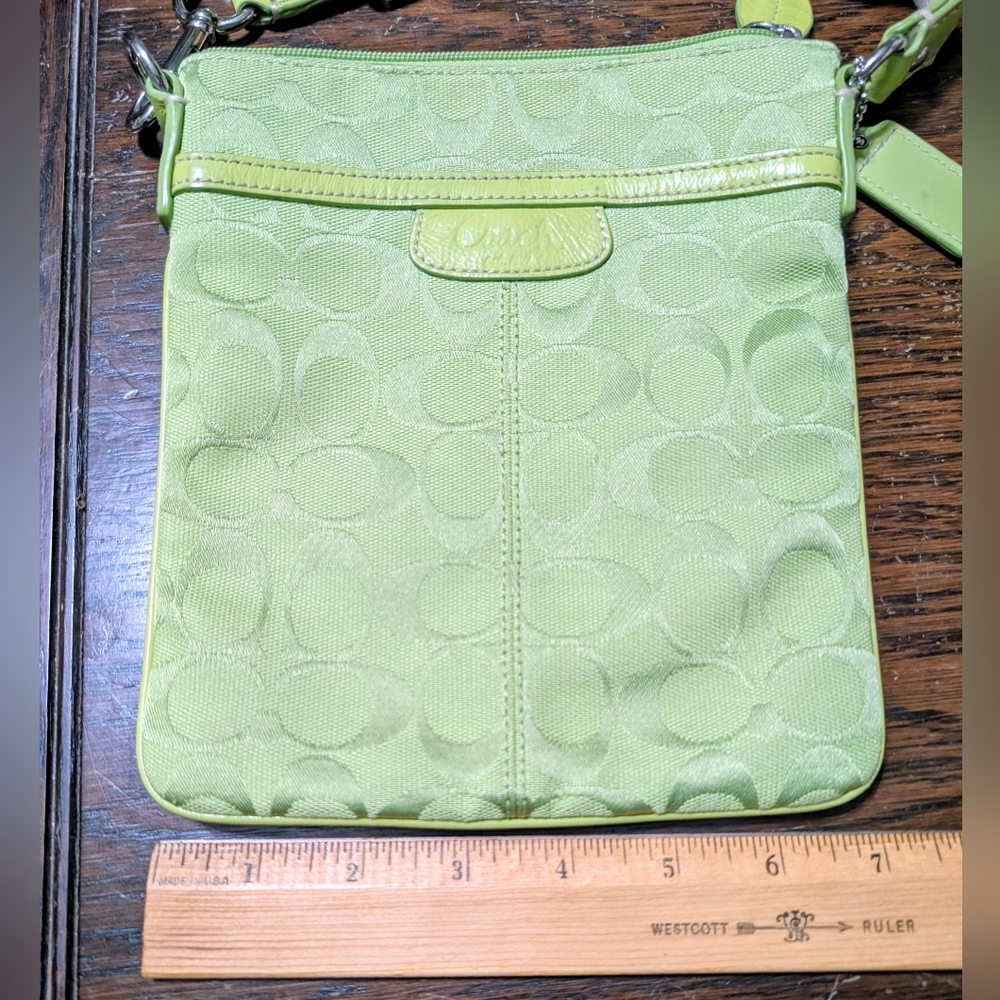Coach signature Green Crossbody Bag